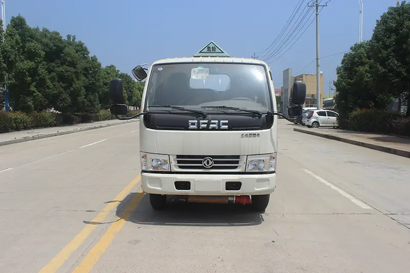 급유 탱크 트럭